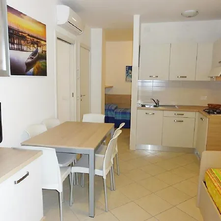 Apartmán In A Modern Coastal Building *
