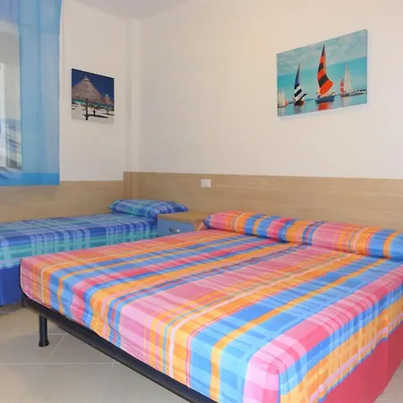 In A Modern Coastal Building Apartmán